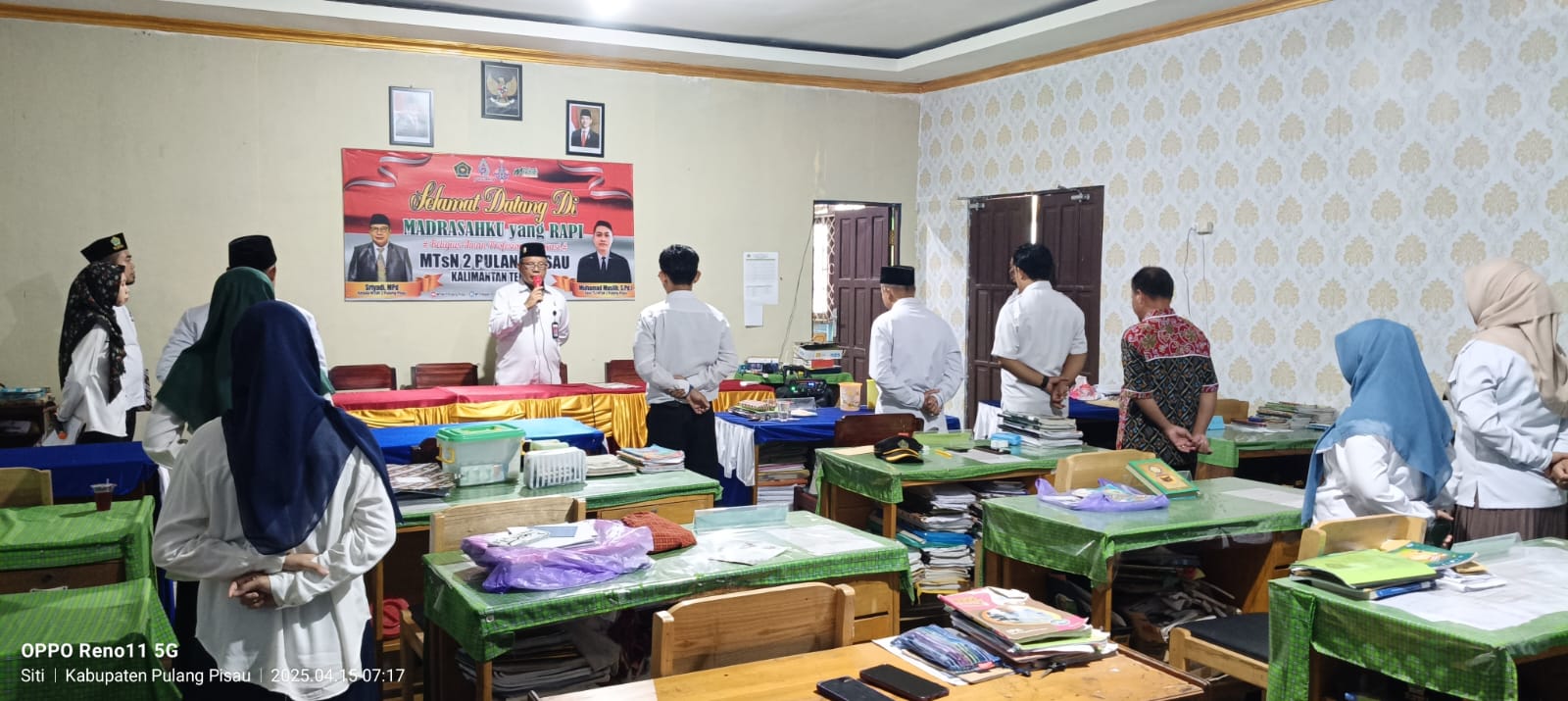 MENINGKATKAN ETOS KERJA BERSAMA