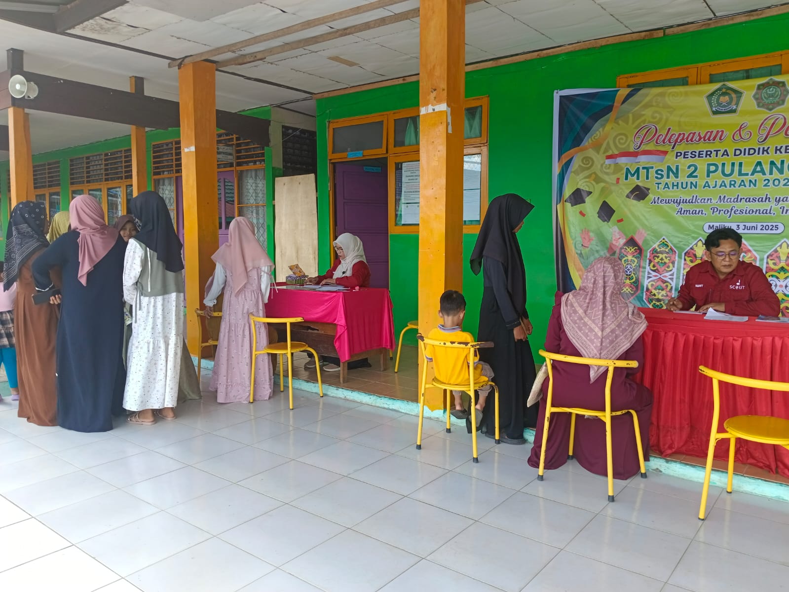 PELAKSANAAN DAFTAR ULANG PESERTA DIDIK BARU TAHUN PELAJARAN 2025-2026