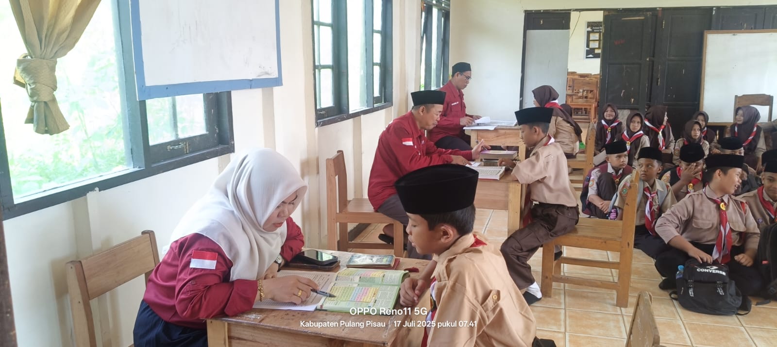 MASA TA’ARUF SISWA BARU MTsN 2 PULANG PISAU PRAKTEKKAN IBADAH