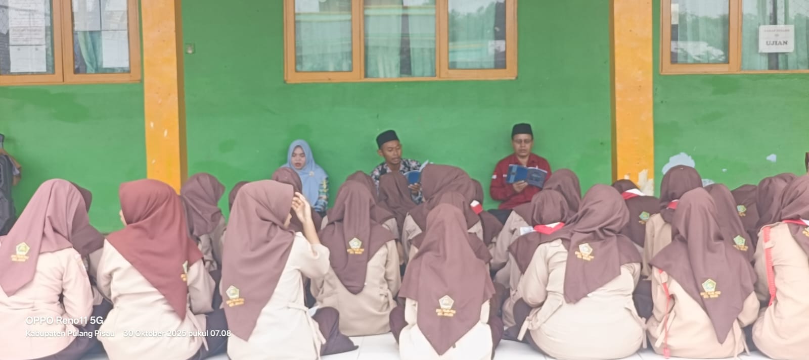 MEMBUKA HARI DENGAN KEBERKAHAN